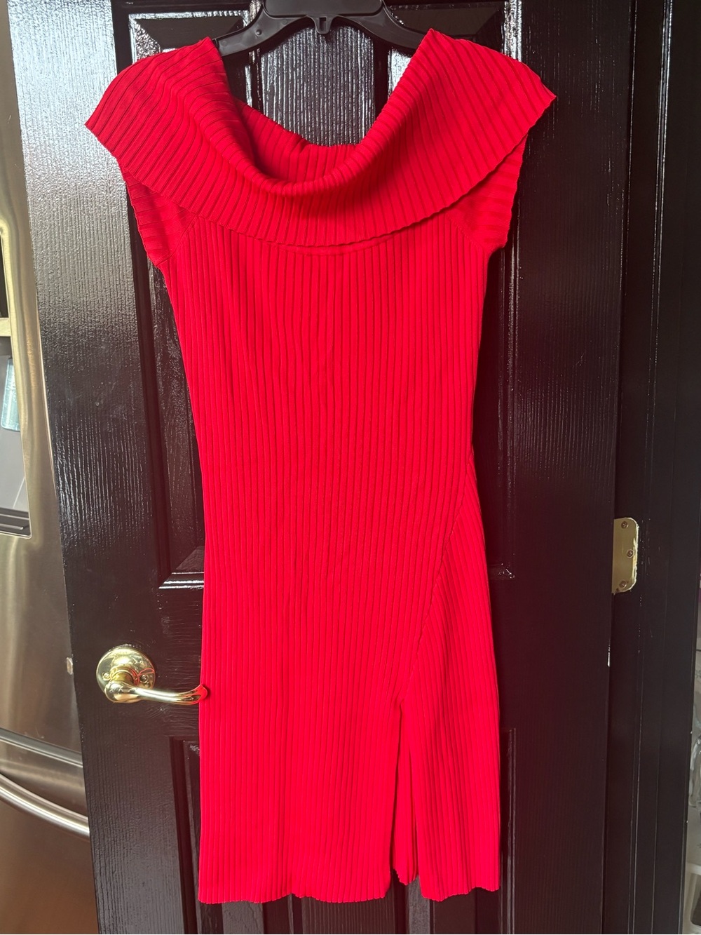 BCBGMaxAzria Red Ribbed Off-Shoulder Midi Dress